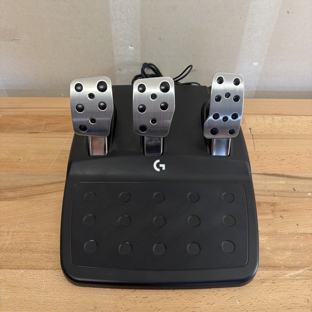 Logitech G Driving Force 3 Pedal Set For G29 G920 G923 Steering Wheels Tested